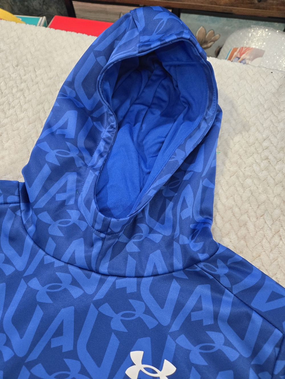 Under Armour Boys Youth XL Blue All Over Logo Pullover Hoodie - Picture 6 of 11